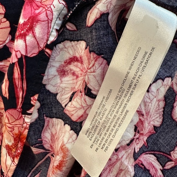 Band of Gypsies Band of the Free Large Floral Spaghetti Strap Maxi Dress - Picture 10 of 11